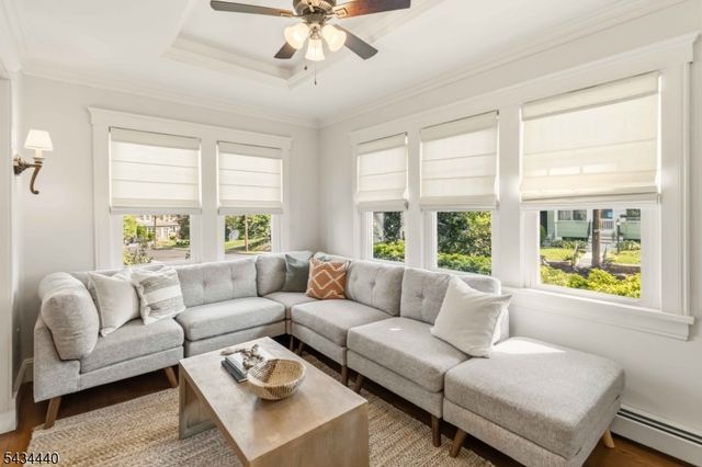 12 Van Dyke Pl, Summit City, NJ 07901