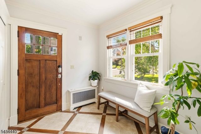 12 Van Dyke Pl, Summit City, NJ 07901
