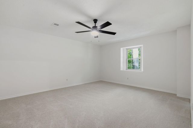 9 N Havenridge Drive, The Woodlands, TX 77381