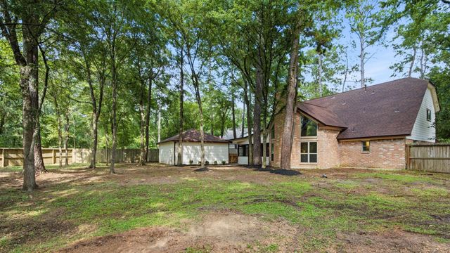 9 N Havenridge Drive, The Woodlands, TX 77381