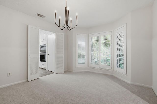 9 N Havenridge Drive, The Woodlands, TX 77381