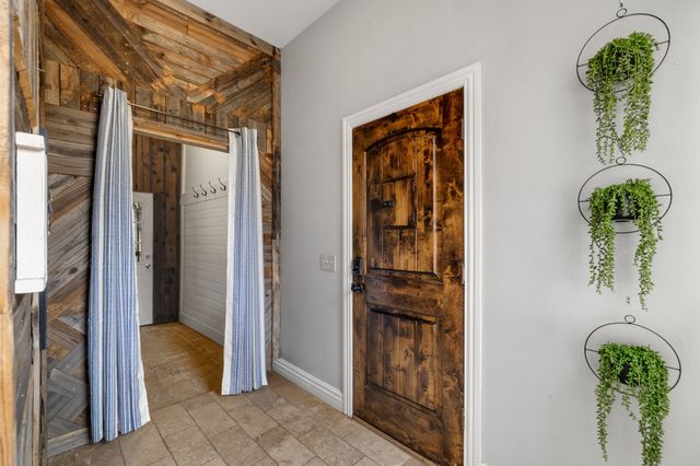 689 Jim Cannon Road, Van Alstyne, TX 75495