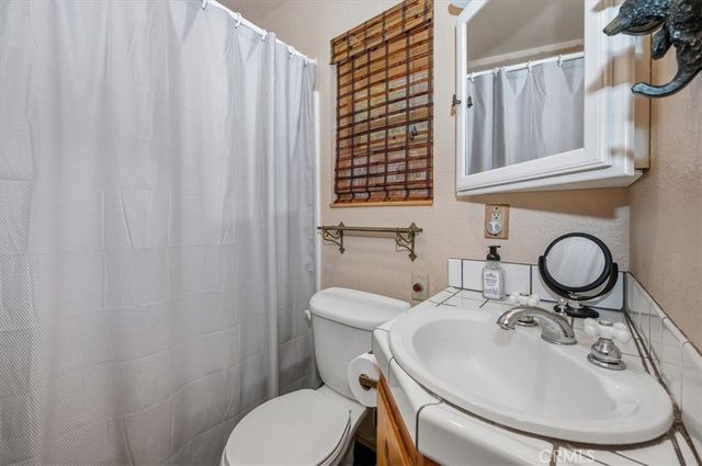 163 Ice Box Lane, Big Bear Lake, CA 92315