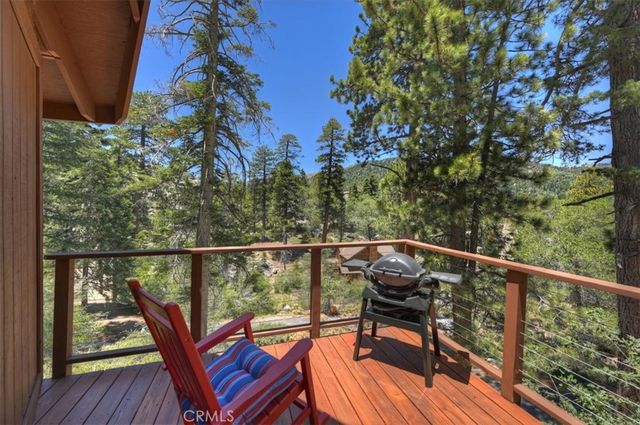 163 Ice Box Lane, Big Bear Lake, CA 92315