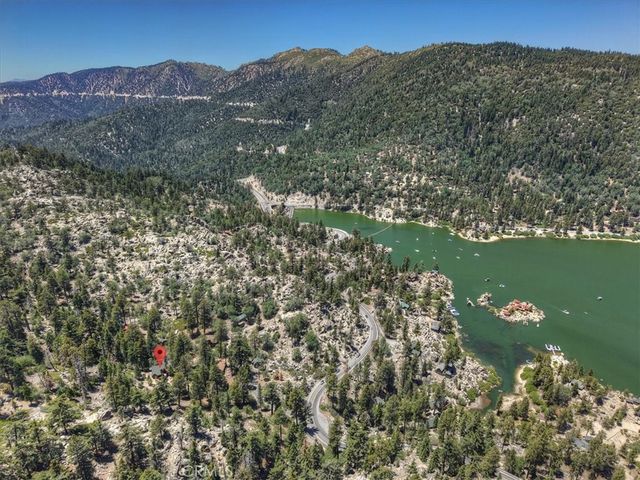 163 Ice Box Lane, Big Bear Lake, CA 92315