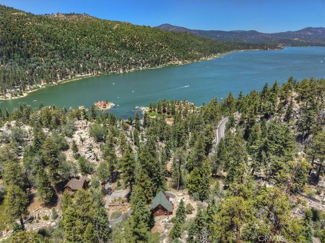 163 Ice Box Lane, Big Bear Lake, CA 92315