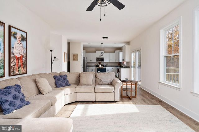 110 CRYSTAL CT, Locust Grove, VA 22508
