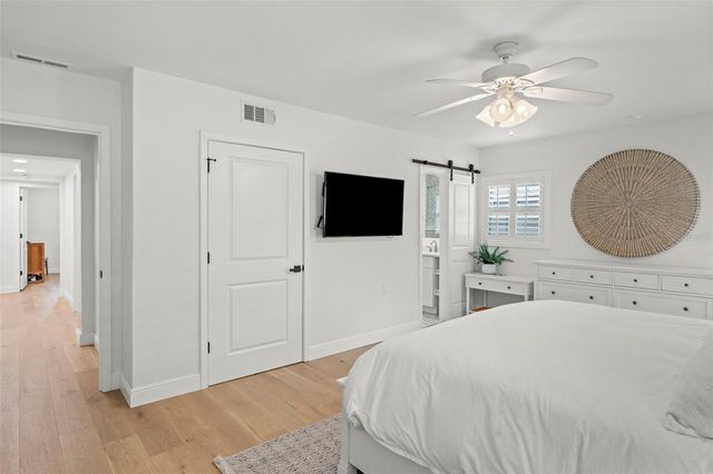 480 W DAVIS BOULEVARD, Tampa, FL 33606
