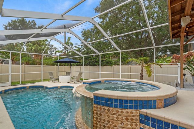 480 W DAVIS BOULEVARD, Tampa, FL 33606