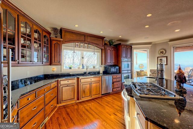 1212 Double Knob Drive E, Hayesville, NC 28904