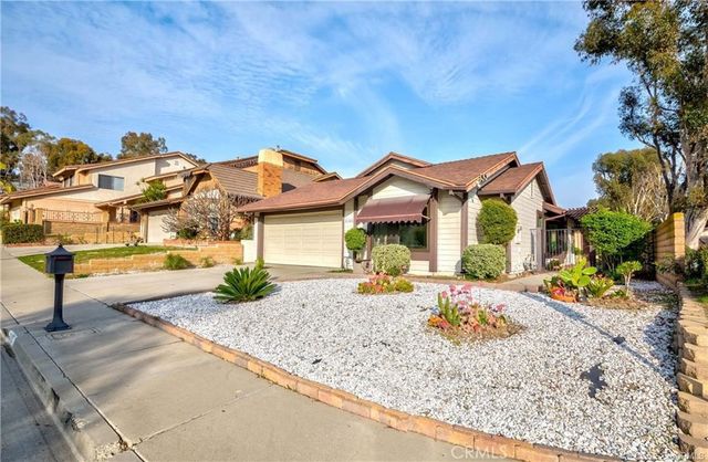 2100 Sunny Ridge Place, Fullerton, CA 92833