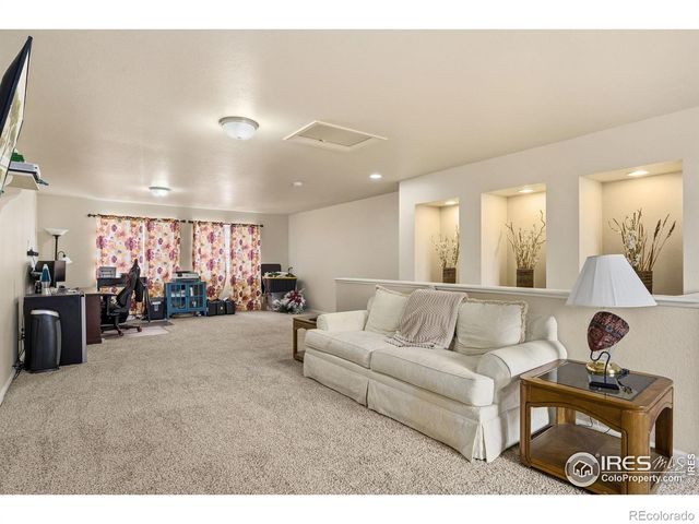 4922 Silverwood Drive, Johnstown, CO 80534