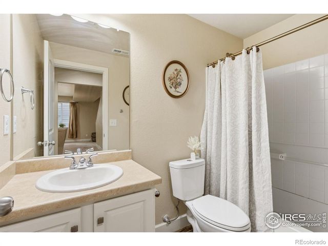 4922 Silverwood Drive, Johnstown, CO 80534