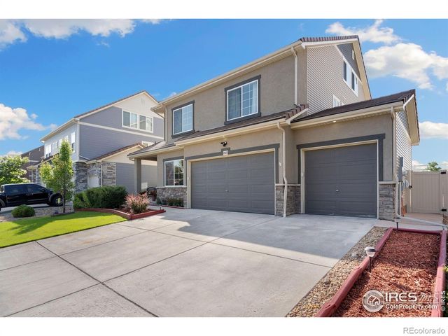 4922 Silverwood Drive, Johnstown, CO 80534