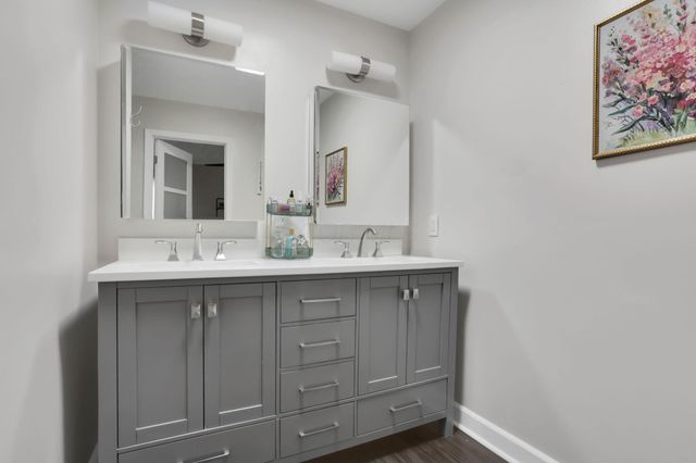 4378 Charleston Ridge Court, Grove City, OH 43123