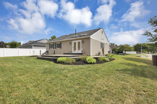 4378 Charleston Ridge Court, Grove City, OH 43123