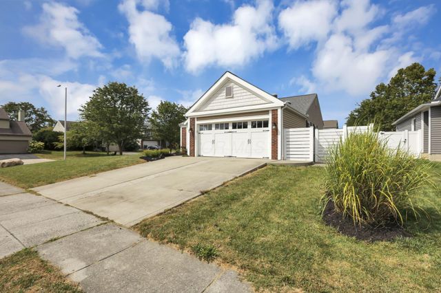 4378 Charleston Ridge Court, Grove City, OH 43123