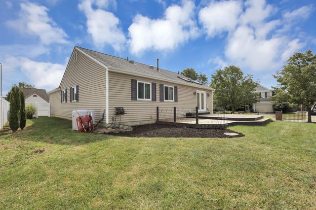 4378 Charleston Ridge Court, Grove City, OH 43123