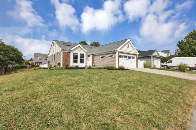 4378 Charleston Ridge Court, Grove City, OH 43123
