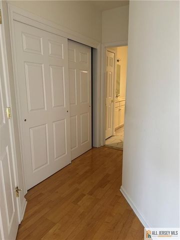 1409 Cedar Village Boulevard 1409, East Brunswick, NJ 08816