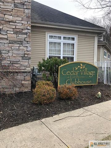 1409 Cedar Village Boulevard 1409, East Brunswick, NJ 08816