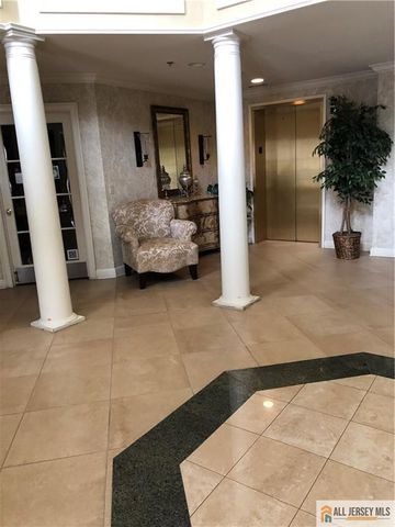 1409 Cedar Village Boulevard 1409, East Brunswick, NJ 08816