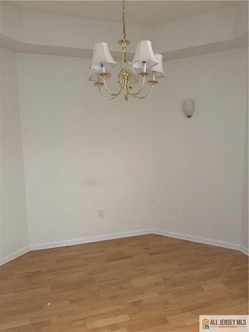 1409 Cedar Village Boulevard 1409, East Brunswick, NJ 08816