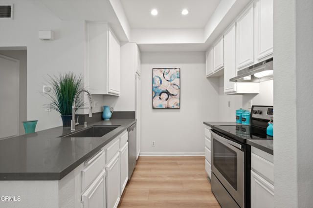 4200 Via Arbolada 207, Los Angeles, CA 90042