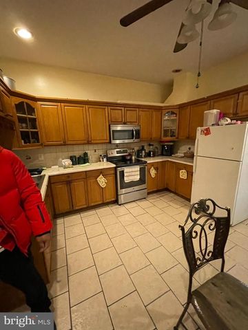 46 S 28TH ST, Camden, NJ 08105