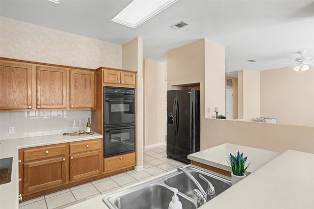 117 Verbena DR, Georgetown, TX 78633