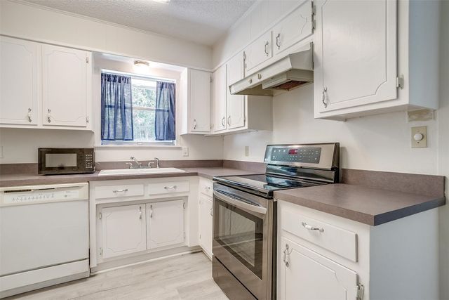 1104 Julie Street, Weatherford, TX 76086