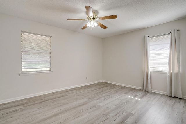 1104 Julie Street, Weatherford, TX 76086