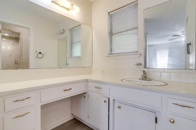 1104 Julie Street, Weatherford, TX 76086