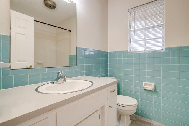 1104 Julie Street, Weatherford, TX 76086