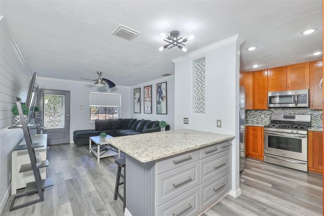 6023 FAUNA LANE, Apollo Beach, FL 33572