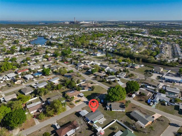 6023 FAUNA LANE, Apollo Beach, FL 33572