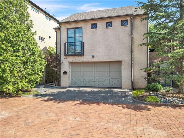 3119 Spring Willow Road 36, Oklahoma City, OK 73116