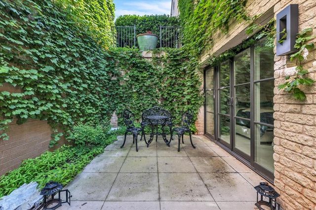 3119 Spring Willow Road 36, Oklahoma City, OK 73116