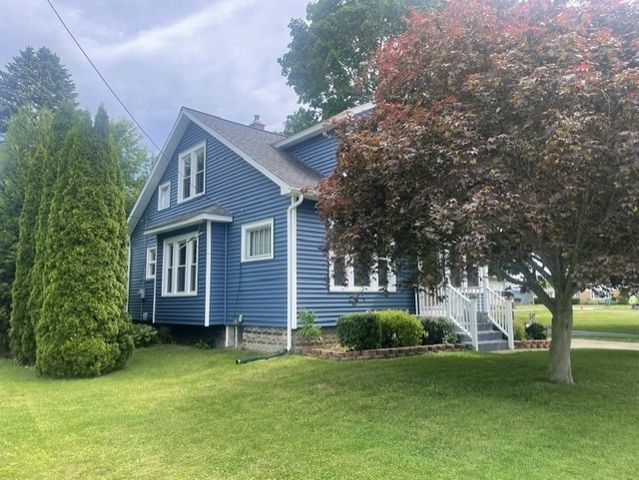 109 MILES Avenue, Girard, PA 16417