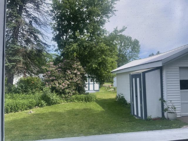 109 MILES Avenue, Girard, PA 16417