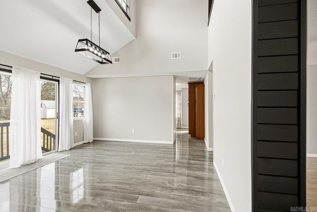 117 W Lea Circle, Bryant, AR 72022