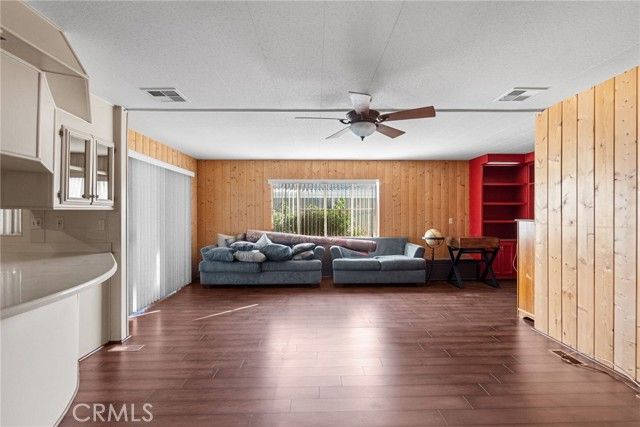 4095 Fruit Street 852, La Verne, CA 91750