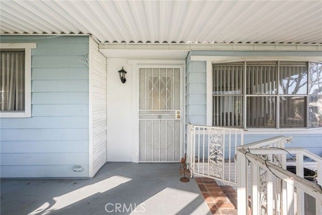 4095 Fruit Street 852, La Verne, CA 91750