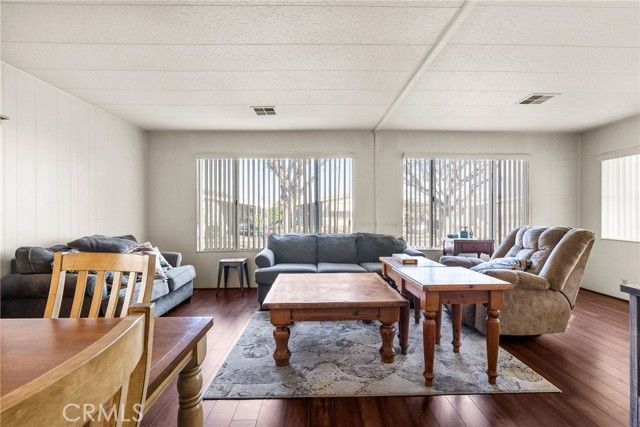 4095 Fruit Street 852, La Verne, CA 91750