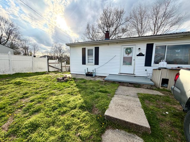 118 Corlis Avenue, Brooksville, KY 41004