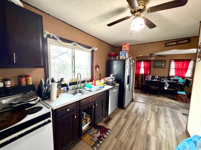 118 Corlis Avenue, Brooksville, KY 41004