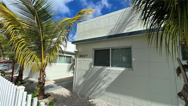 8227 Crespi Boulevard 4, Miami Beach, FL 33141