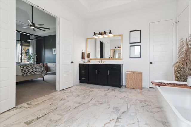 582 Broadleaf Way, Haslet, TX 76052