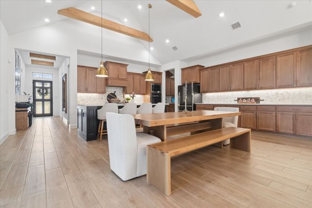 582 Broadleaf Way, Haslet, TX 76052