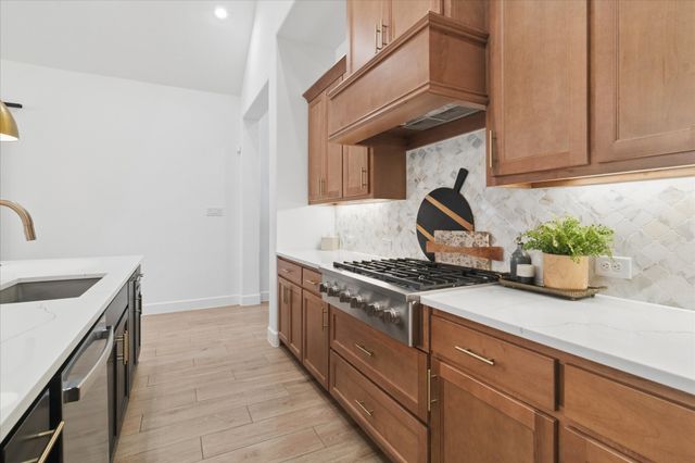 582 Broadleaf Way, Haslet, TX 76052